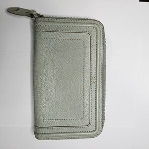 Chloe Long Wallet Zipper Around